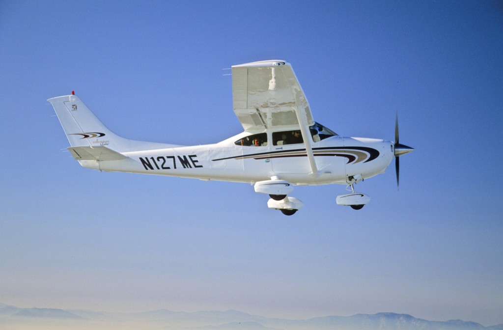 Cessna 182 Turbo Skylane: Business Turbo for the Family Man