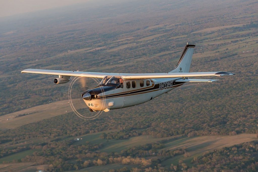 PressurizedCessna210