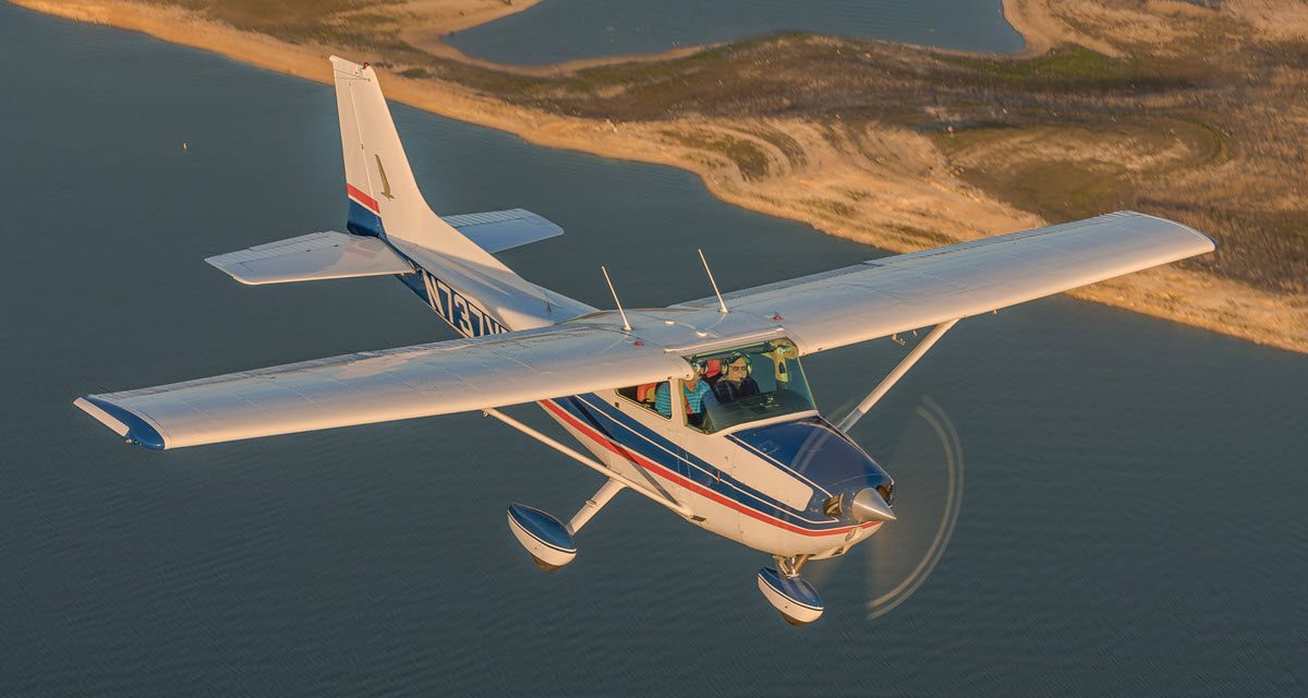 Cessna 172N Superhawk