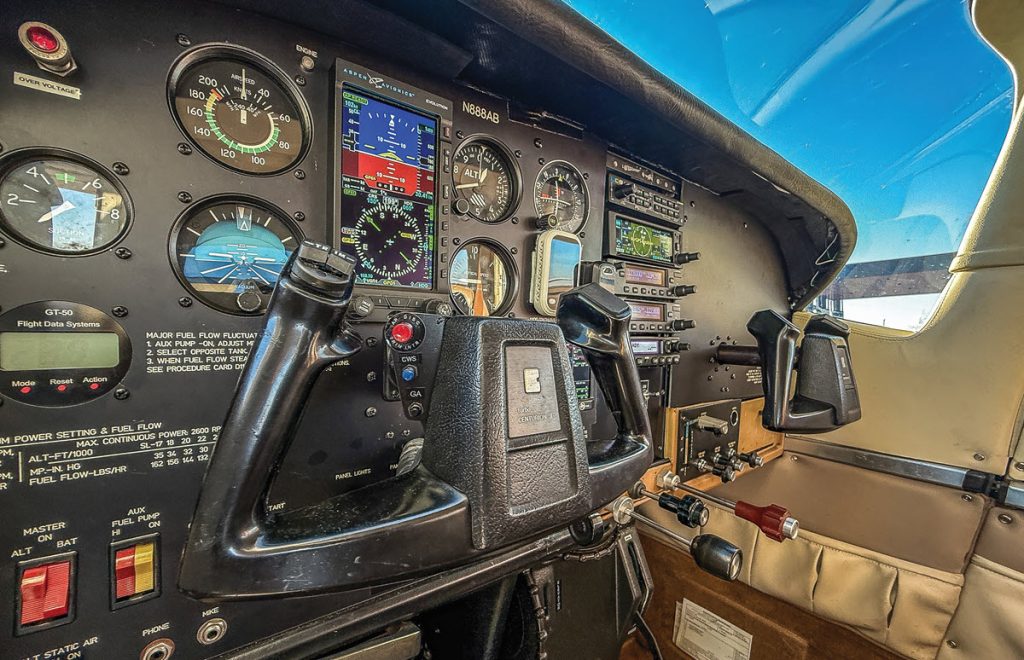 Cessna Centurion panel