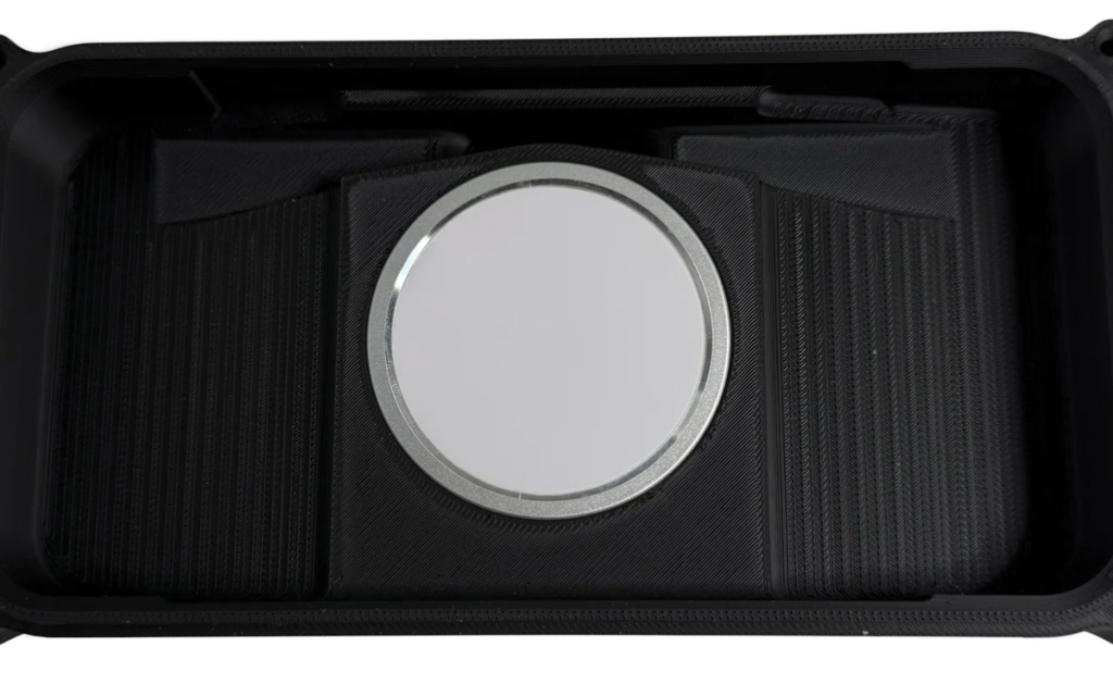 Guardian Avionics smartPanel mount for Apple iPhone. These are available for the iPhone 13-17 Pro and Pro Max.